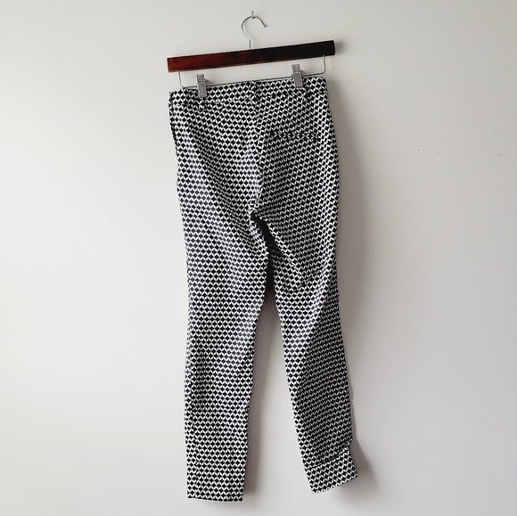 3/$25 🍓 H&M black and white skinny formal pants size‎ 4 - Picture 4 of 4
